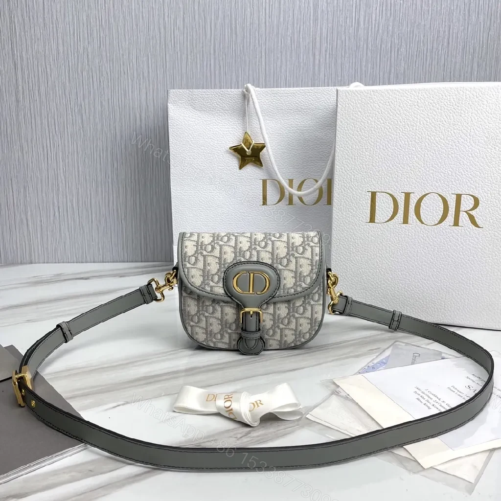 Compact Luxury Jacquard Bag - Iconic, All-Day Ready Handbag — view 1