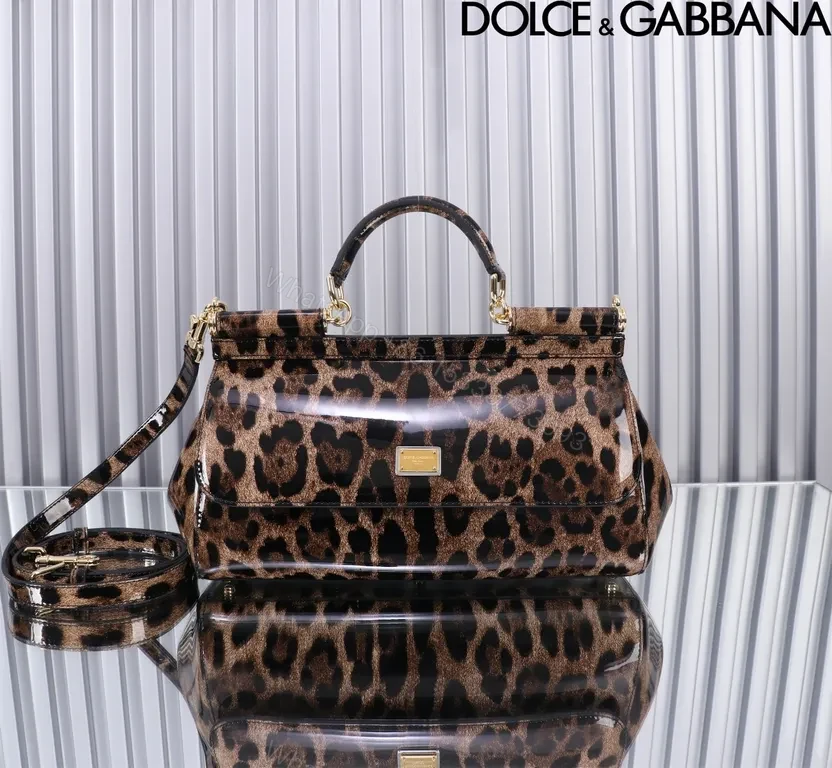 Leopard Luxe Handbag: Structured Black-Toned Leather, Glam Statement Tote — view 1