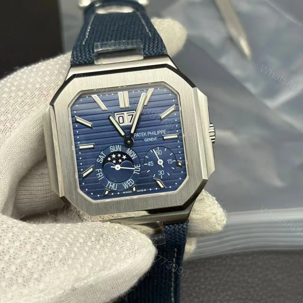 View 6 of Patek Philippe Nautilus Steel 5726A-001 Super Swiss Clone 1:1 ( Original Quality )