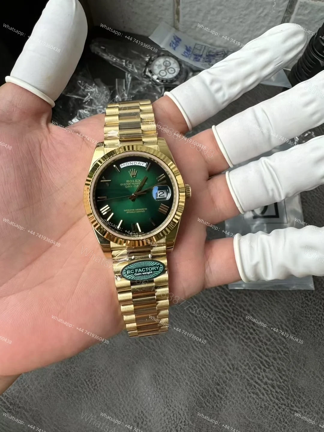 View 2 of Rolex Day-Date M228238-0069 1:1 Replica Green Gradient Dial 40MM 3255 Movement Presidential Bracelet Super Clone Watch