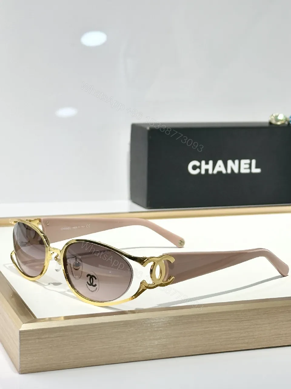 Gold-Trim Round Sunglasses: Luxe Leather-Feel Frame, Gradient Lenses — view 1