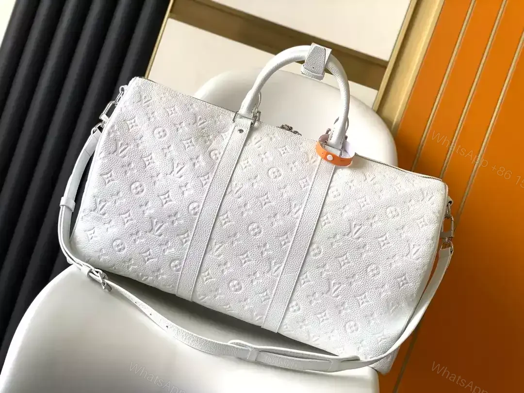 View 8 of LV X YK BANDOULIÈRE KEEPALL 50 – LBV425