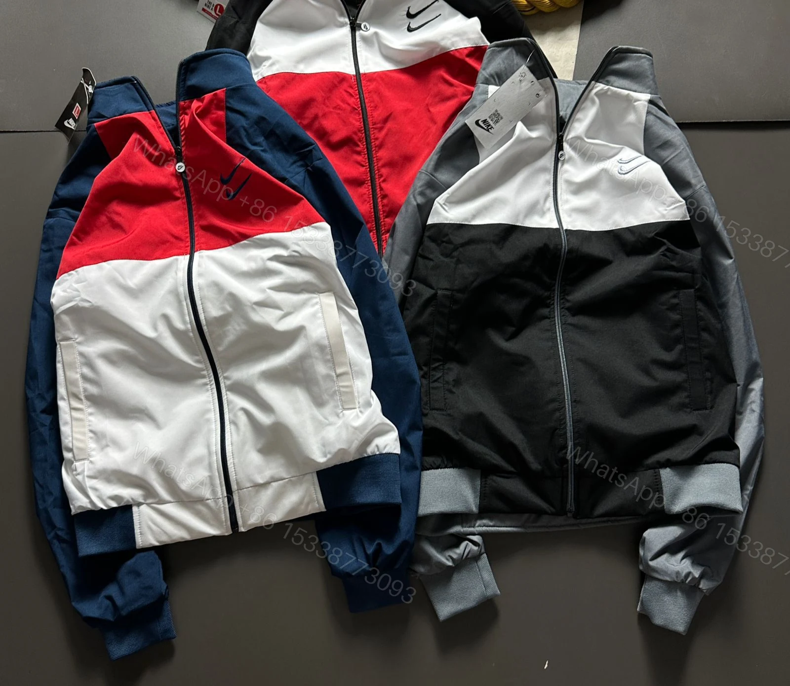View 2 of FIRST COPY Nike Windshitter