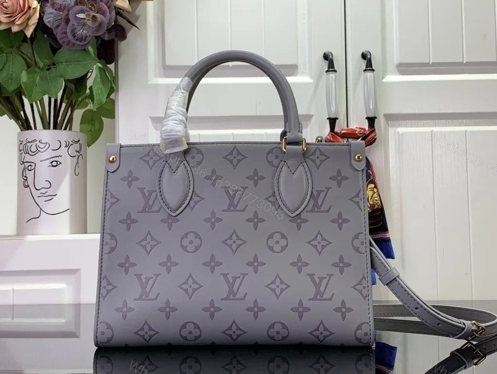 Elegant Monogram Tote: Structured Luxury Bag for Everyday Proportions — view 1