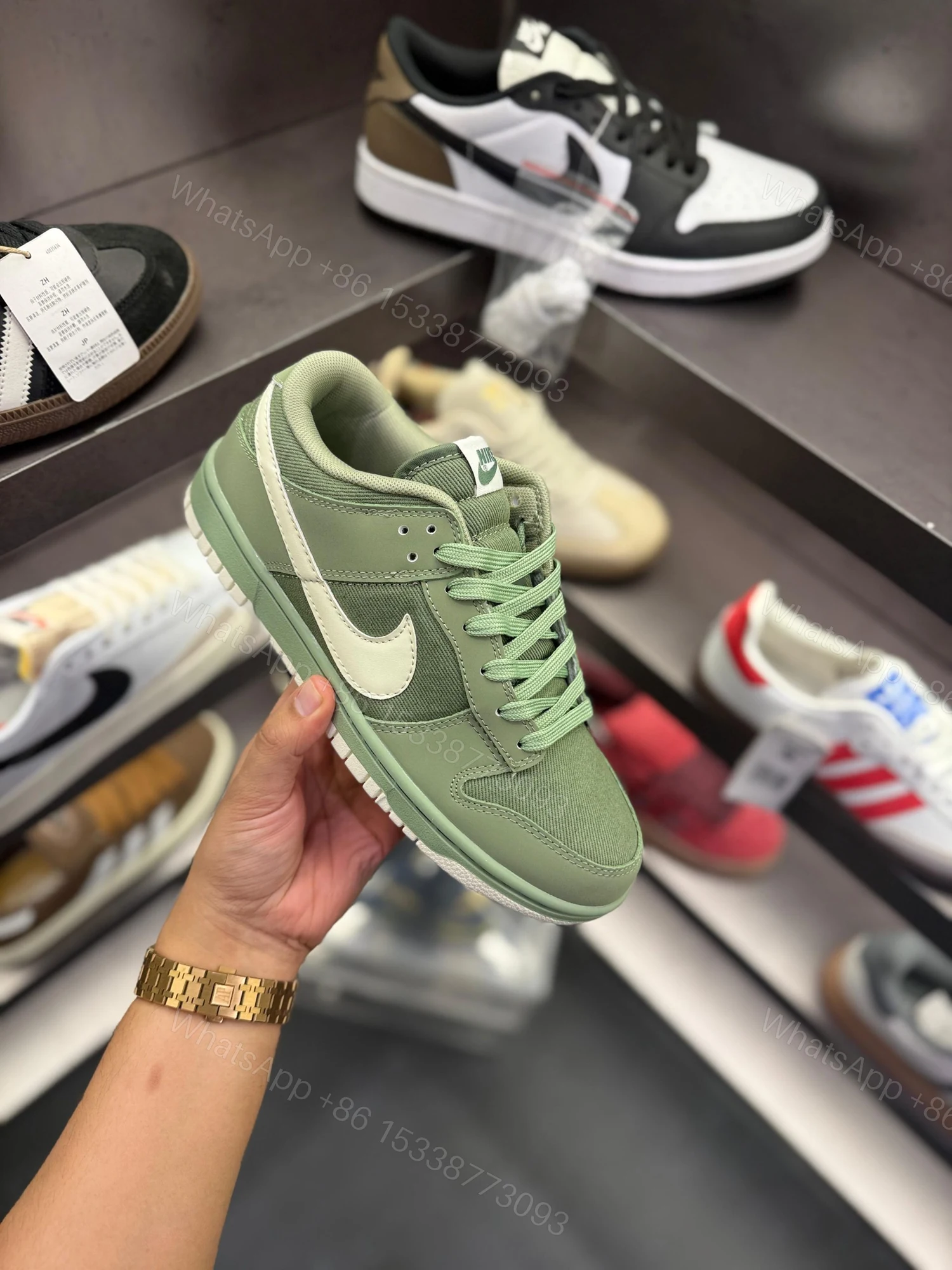 FIRST COPY NIKE SB DUNK OIL AURA GREEN FOR MEN — view 1