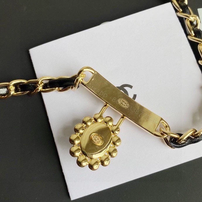 View 2 of EN – Lux Necklace CHL032