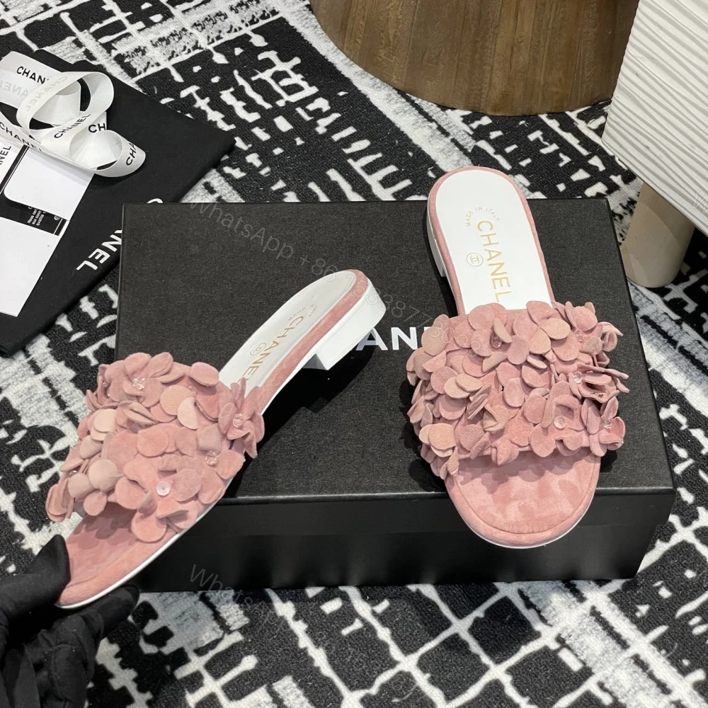 View 4 of 高仿Chanel*25P系列G46231B小羊皮花瓣拖鞋粉色1CM免檢版