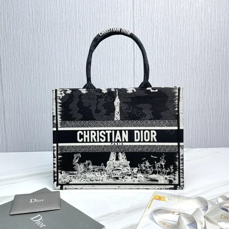 Bold Icon Dior Tote: Luxury Graphic, Top-Handle Bag — view 1