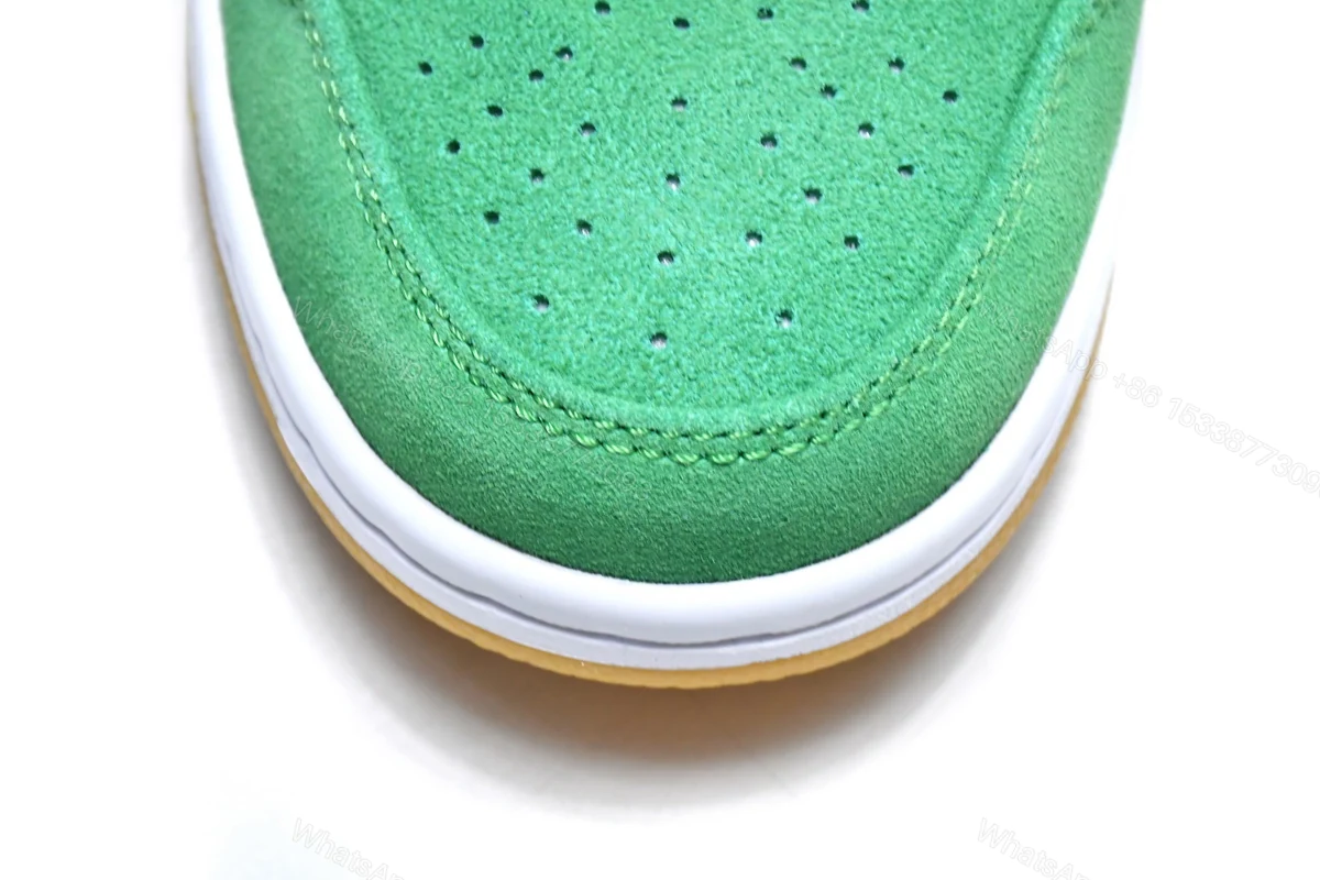 View 4 of Nike SB Dunk Low St. Patrick’s Day BQ6817-303