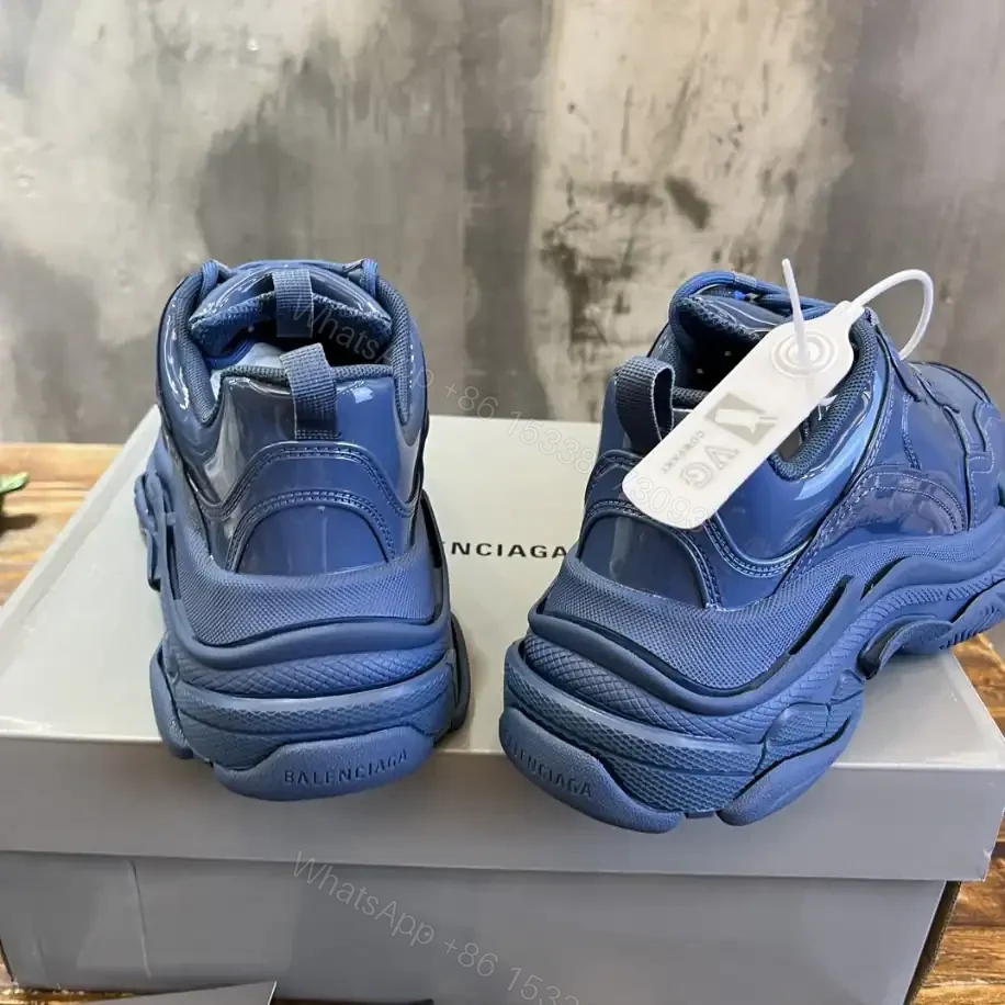 View 3 of BALENCIAGA TRIPLE S SNEAKER – BB260
