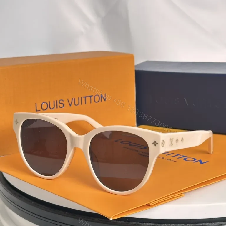 Bold LV Acetate Sunglasses: Luxe Minimalist Style — view 1