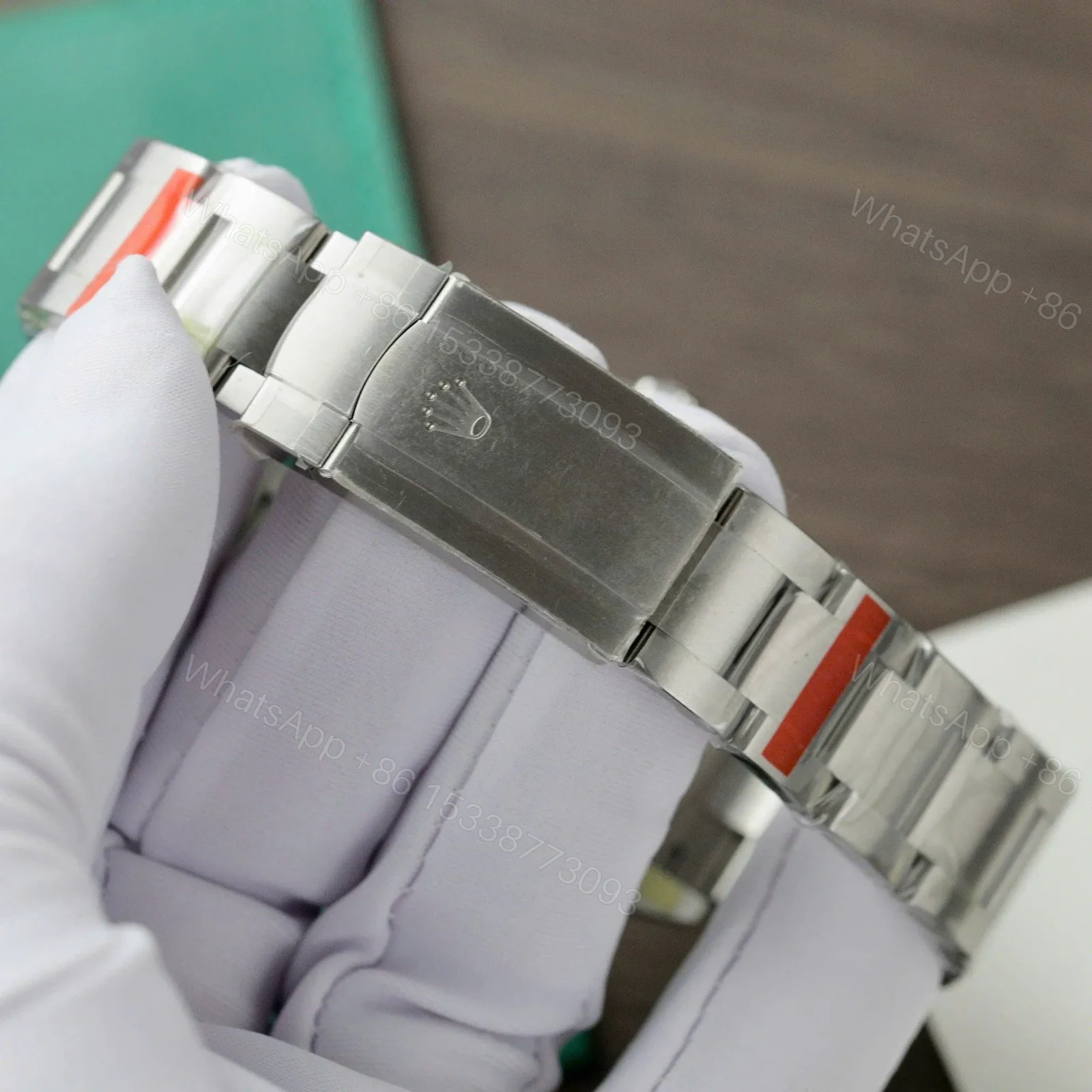 View 5 of Replica Rolex Oyster Perpetual Lady Black Dial 124200 34 mm