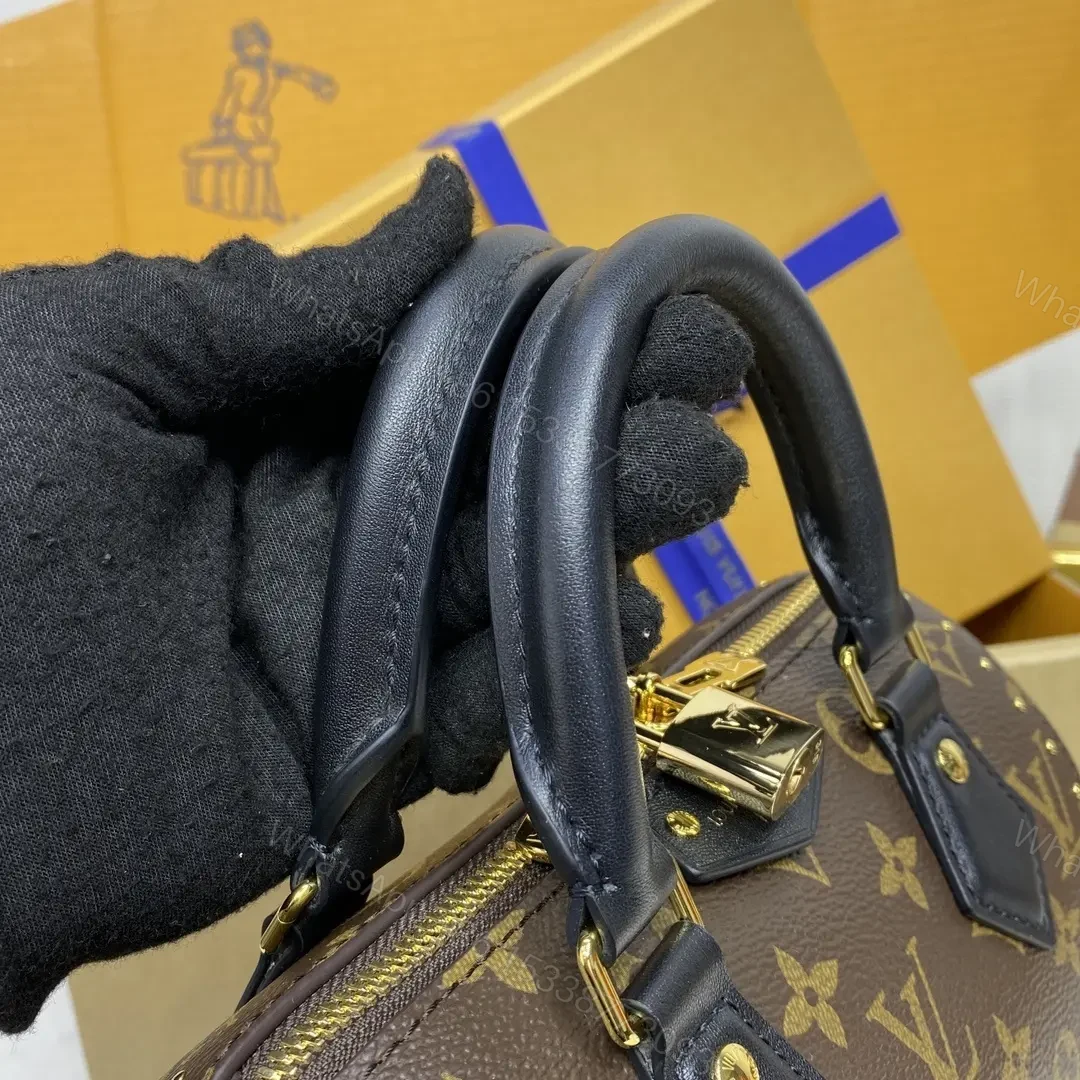 View 2 of Louis Vuitton Speedy Trunk 20 in Monogram canvas