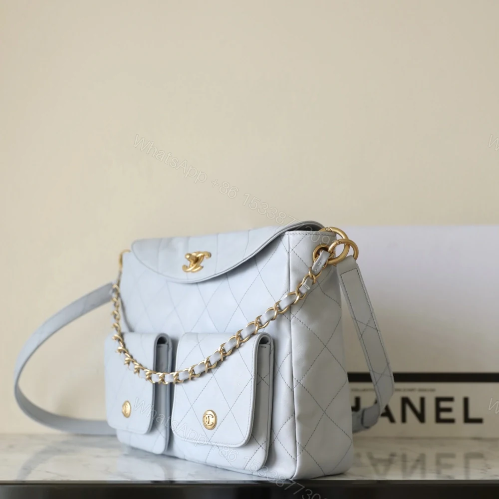 View 5 of 高仿Chanel*24P系列AS4668夾層郵差包灰色大號免檢版