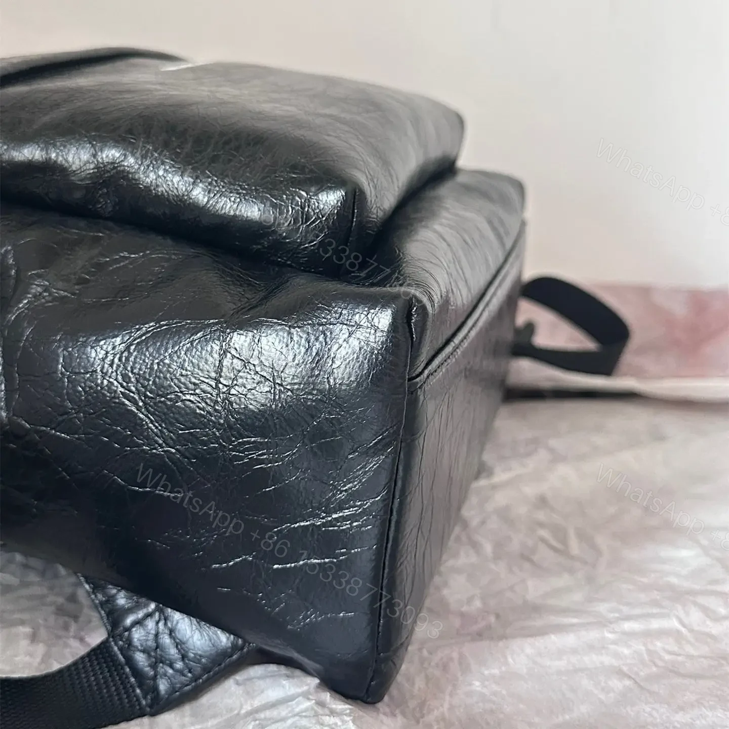 View 12 of 高仿BalenciagaExplorer系列小羊皮雙肩包m