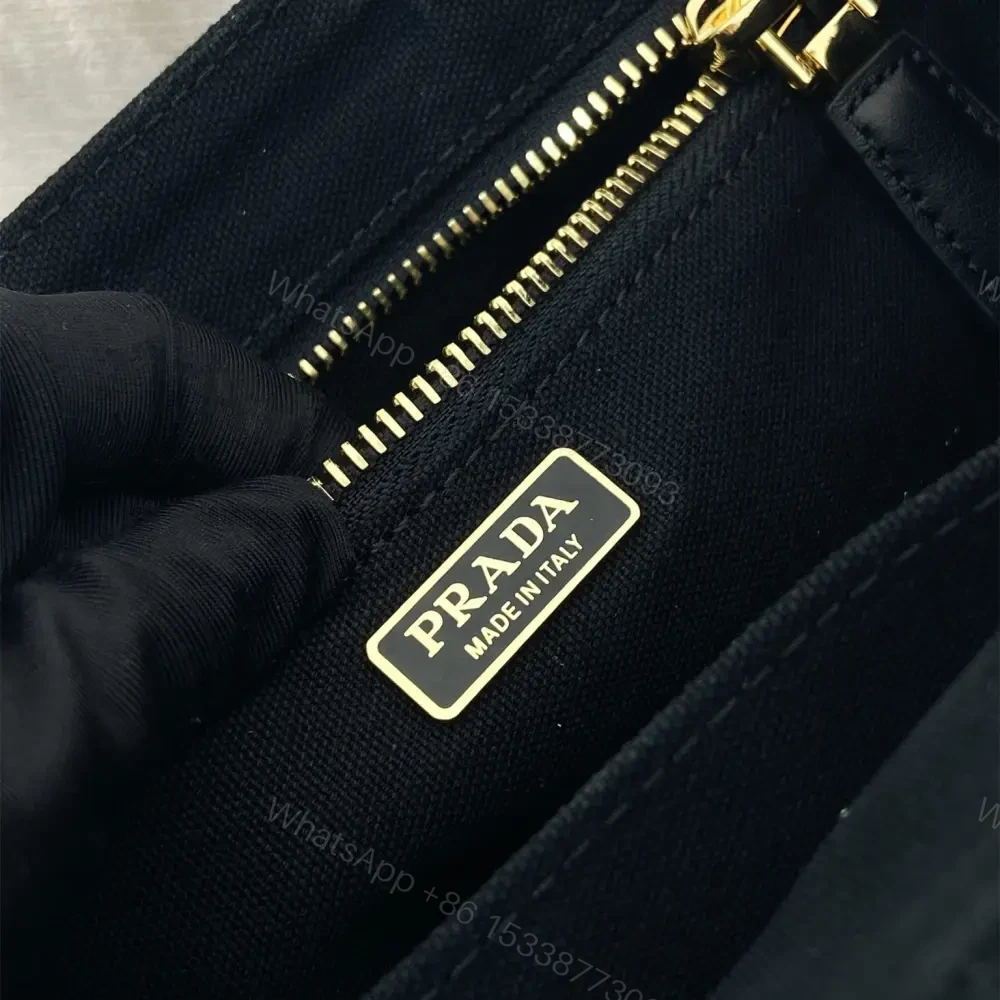 View 9 of 高仿Prada*1BA038刺繡徽標Tote手袋黑色Mini免檢版