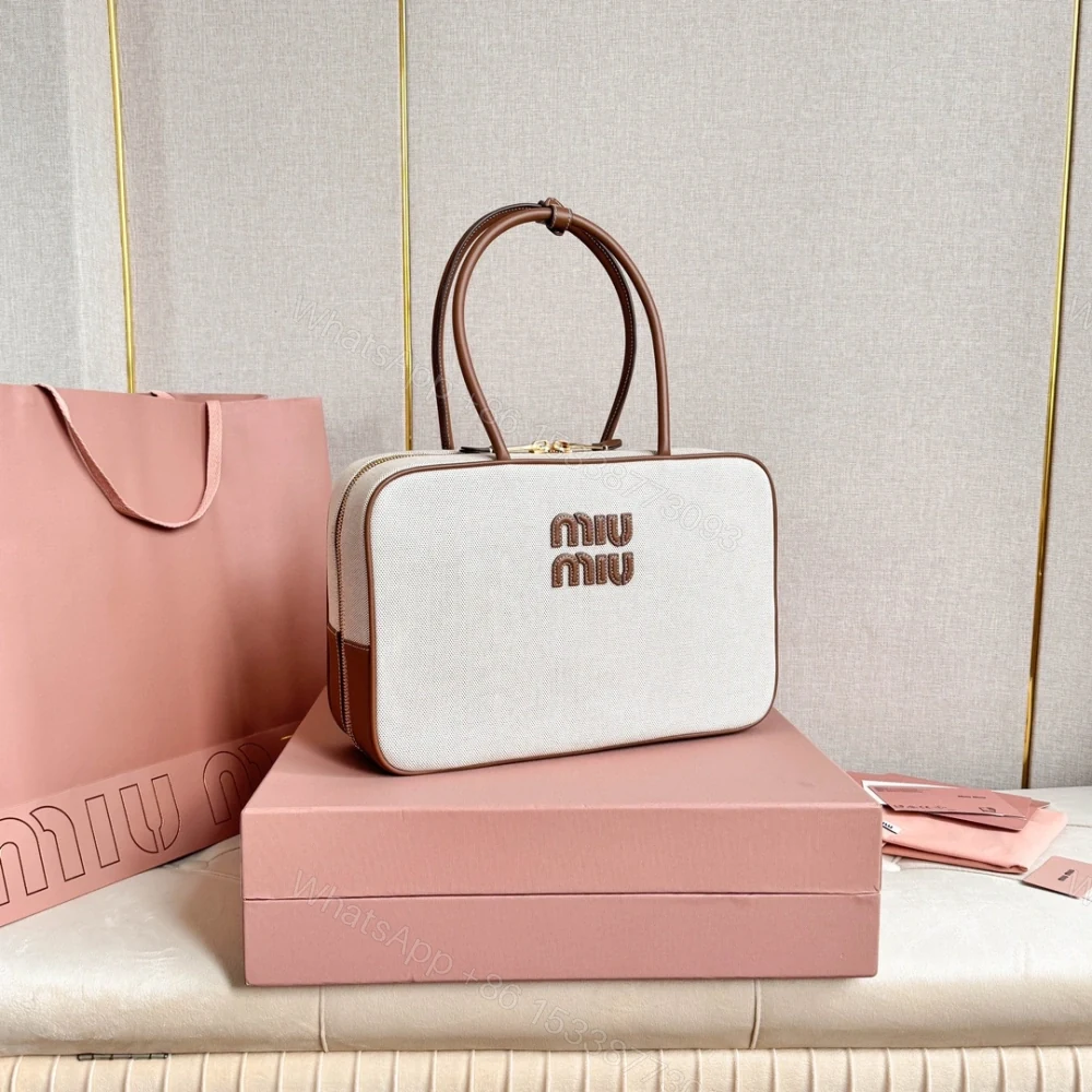 View 3 of 高仿miumiu*5BB17長肩帶公文包白色免檢版