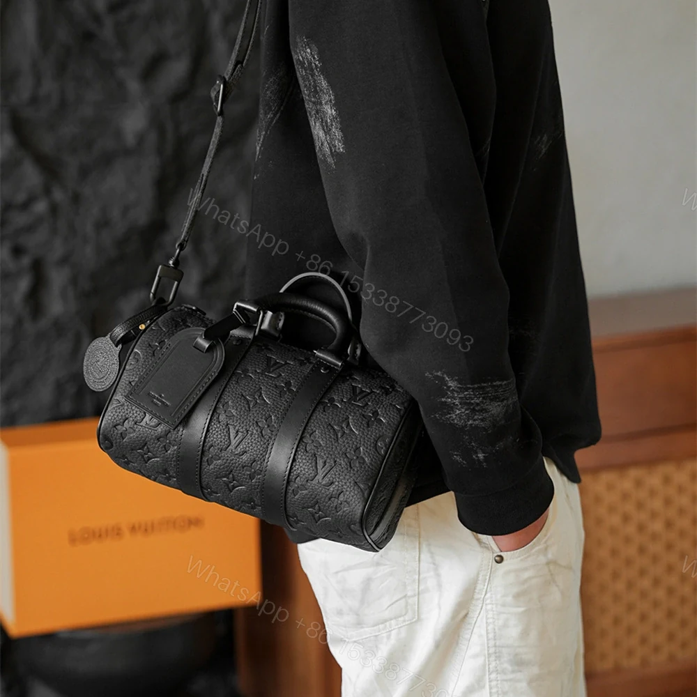 View 23 of 高仿LV*Keepall25系列M20900壓紋牛皮男士單肩包黑色免檢版