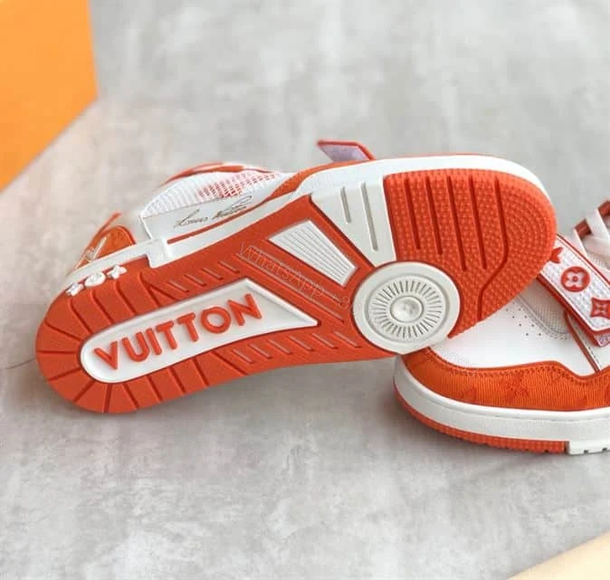 View 6 of LOUIS VUITTON TRAINER SNEAKER ORANGE – LSVT325