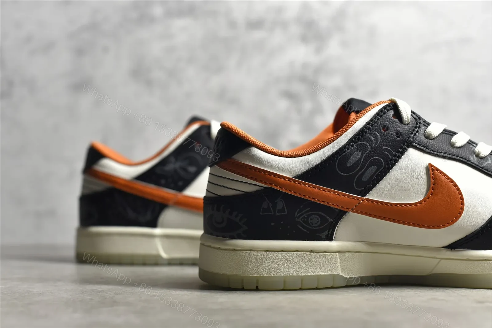 View 5 of DUNK SB LOW PRM HALLOWEEN (2021) Reps