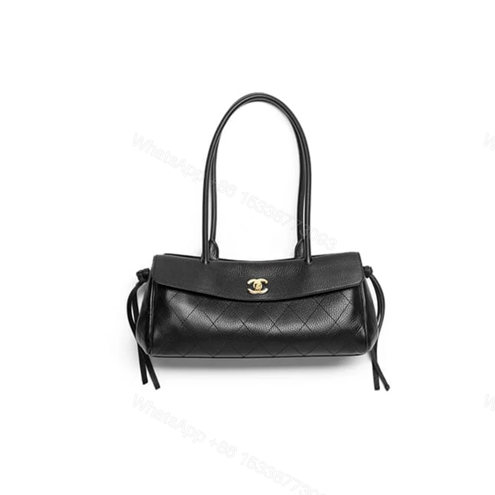 CHANEL Small Tote(HIGH-END GRADE) — view 1