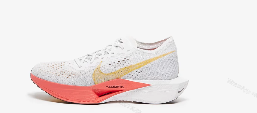 Nike ZoomX Vaporfly NEXT% 3 — view 2