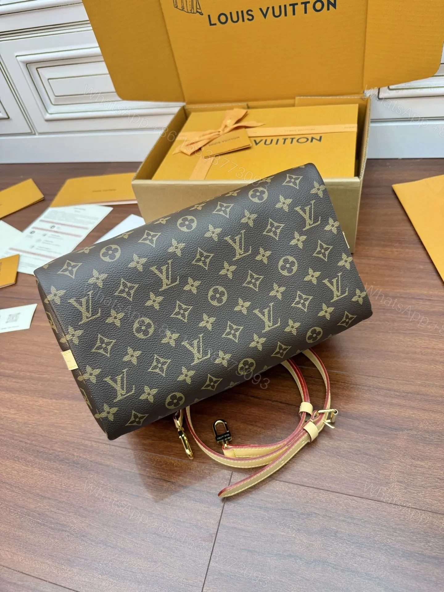 View 3 of Louis Vuitton Speedy Bandoulière 25 Handbag in Monogram