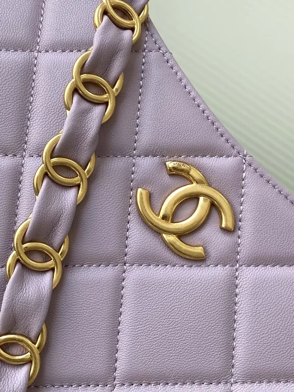 View 8 of Lavender Quilted Chain Bag: Luxurious Everyday Chic