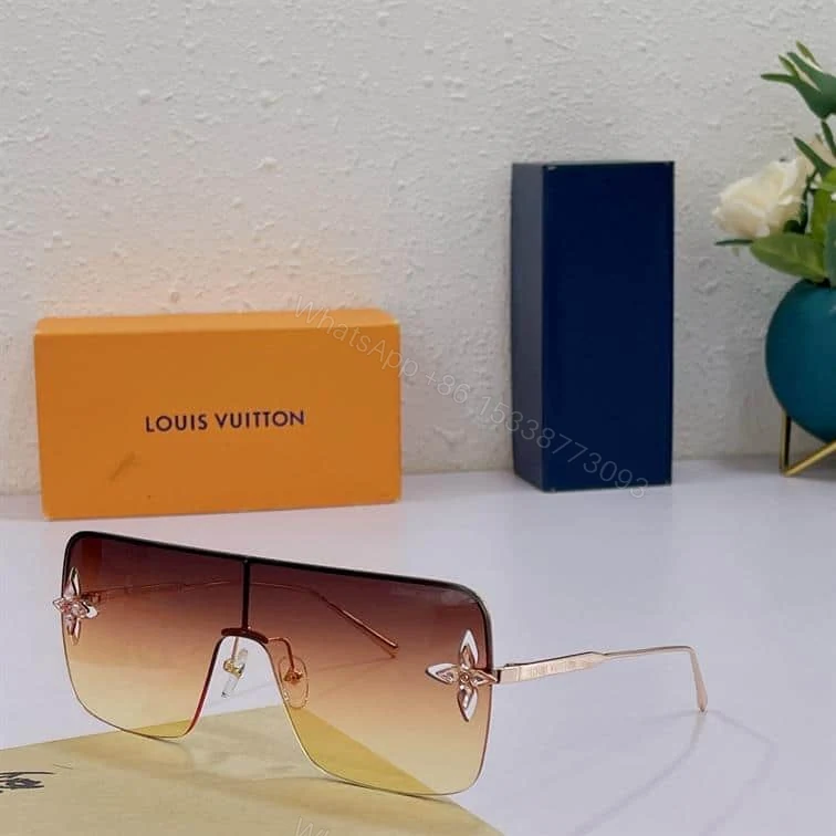 View 6 of LV SUNGLASSES – GLVT20