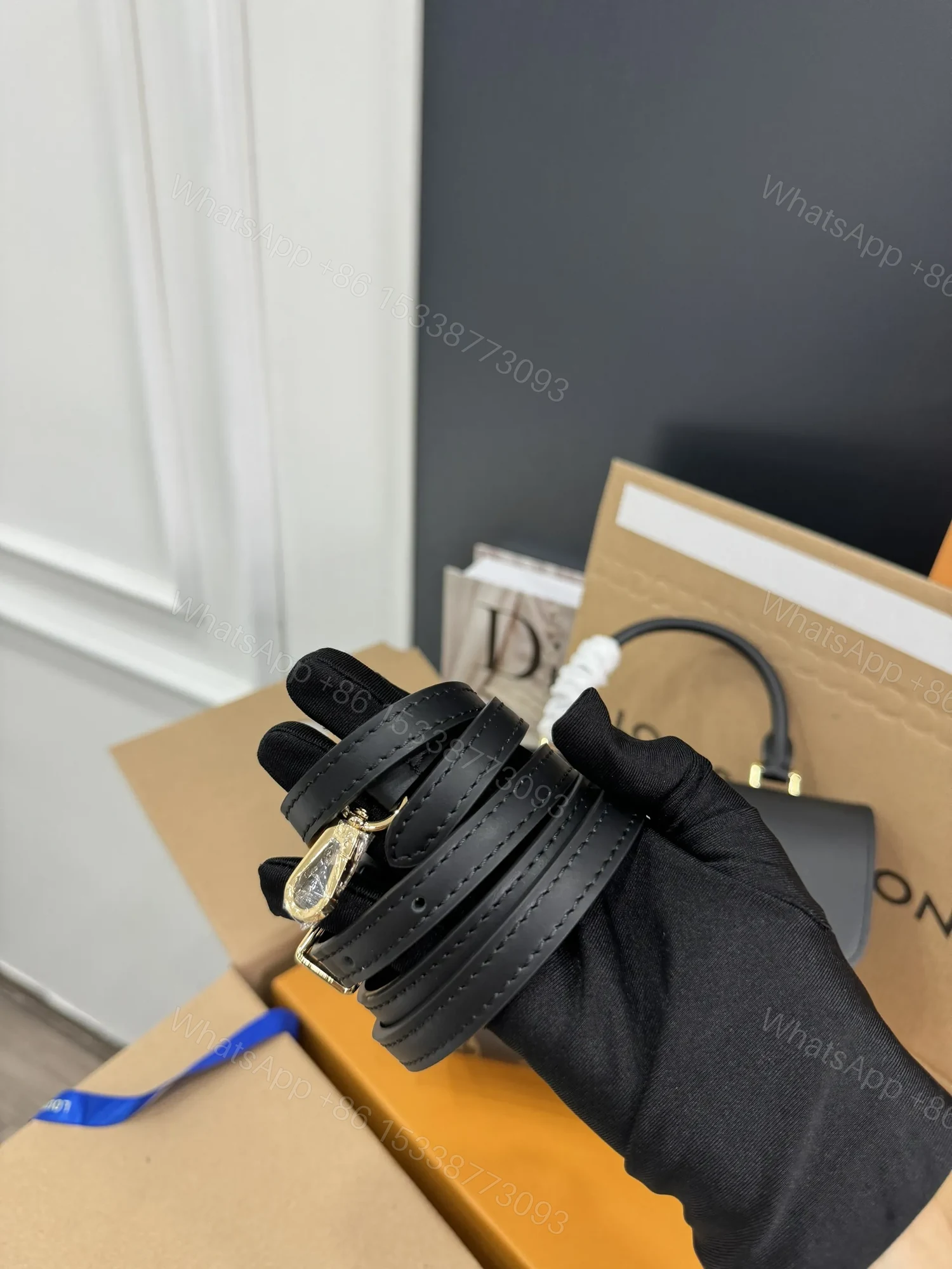 View 6 of Louis Vuitton LV Locky BB Monogram Mix Black Brown Handbags 20×7.5x16cm