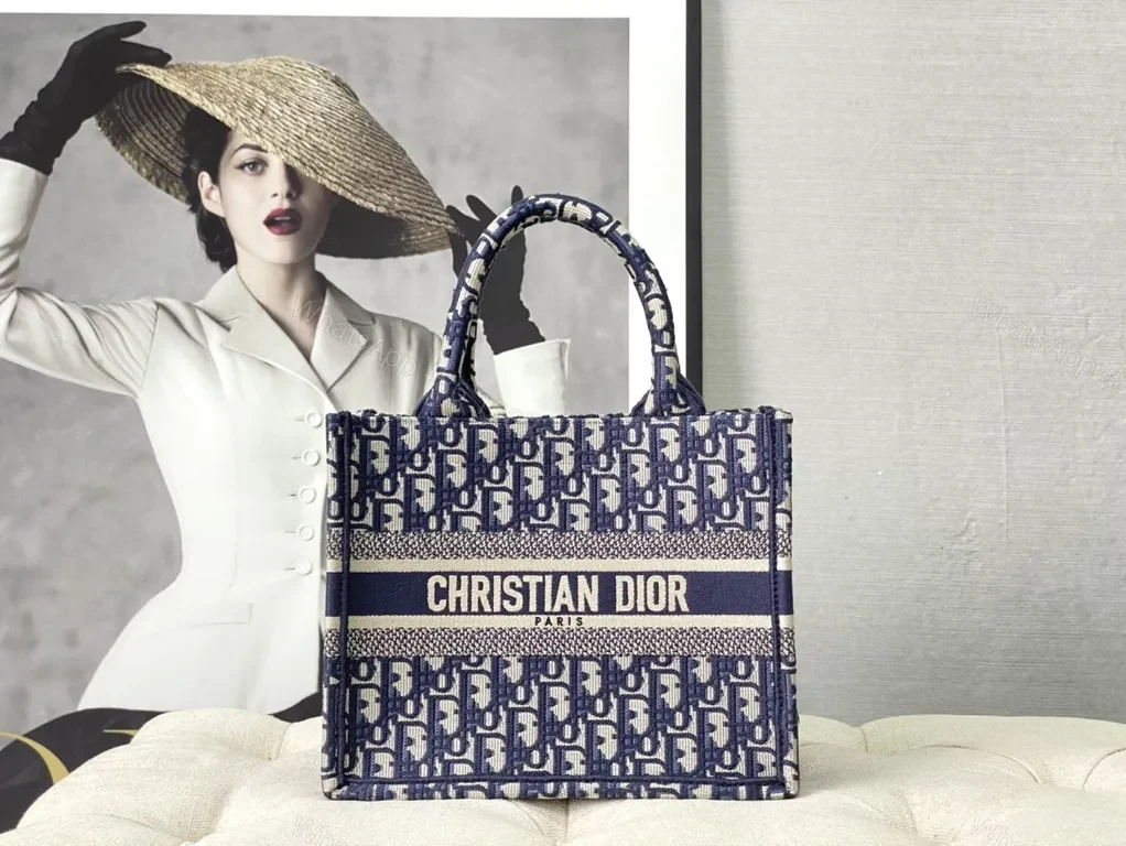 Iconic Dior-Inspired Navy Beige Tote: Structured Luxury Bag — view 1