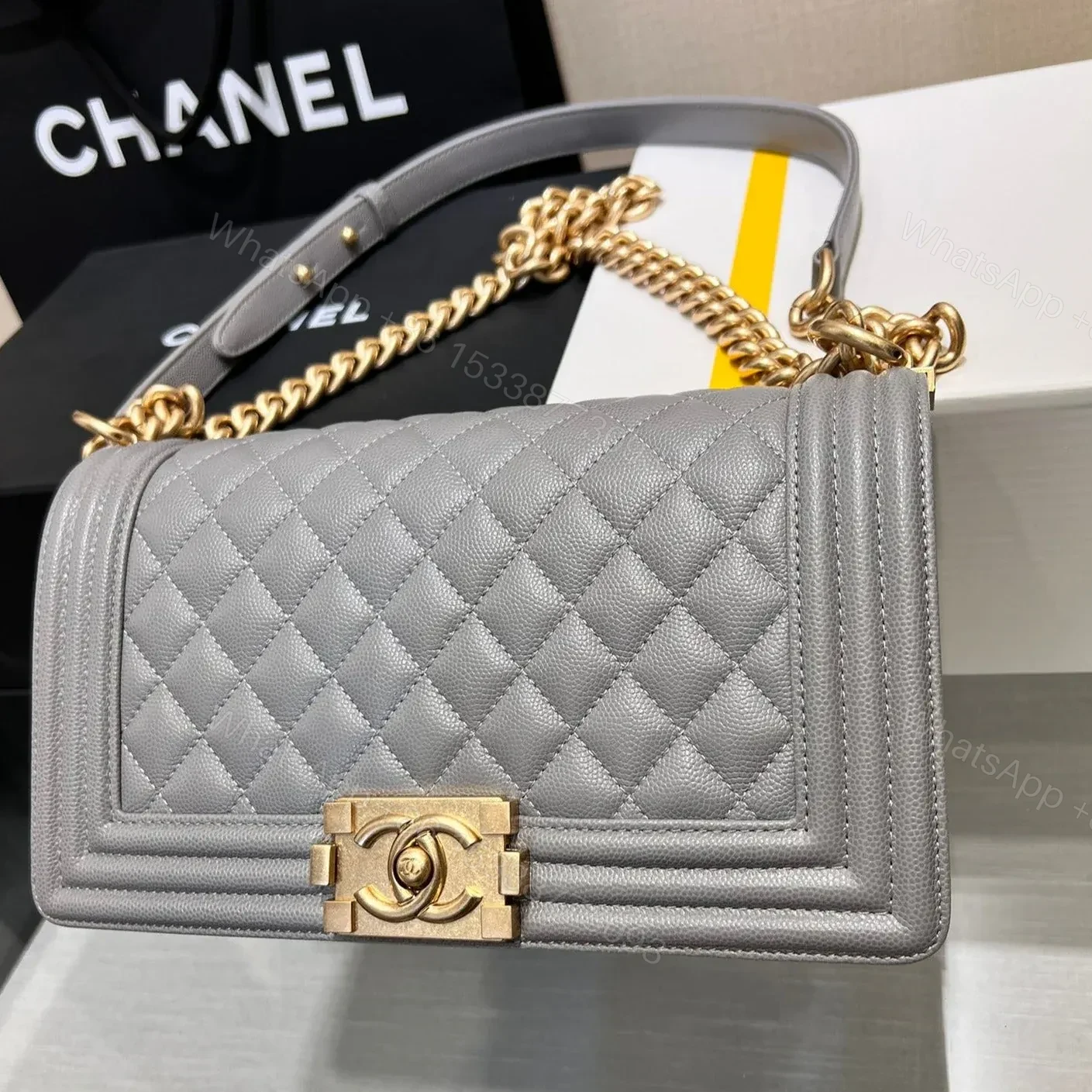 CHANEL BOY BAG MEDIUM 25 GREY CAVIAR GOLD HARDWARE — view 1