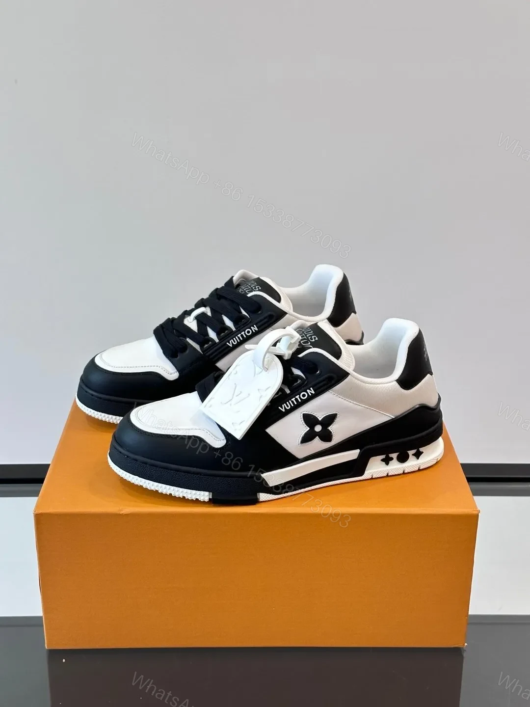 View 3 of LV Men Black White Leather Sneakers
