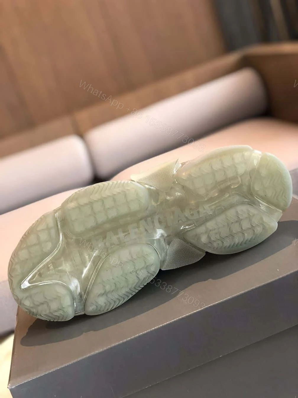 View 4 of BALENCIAGA TRIPLE S – BB172