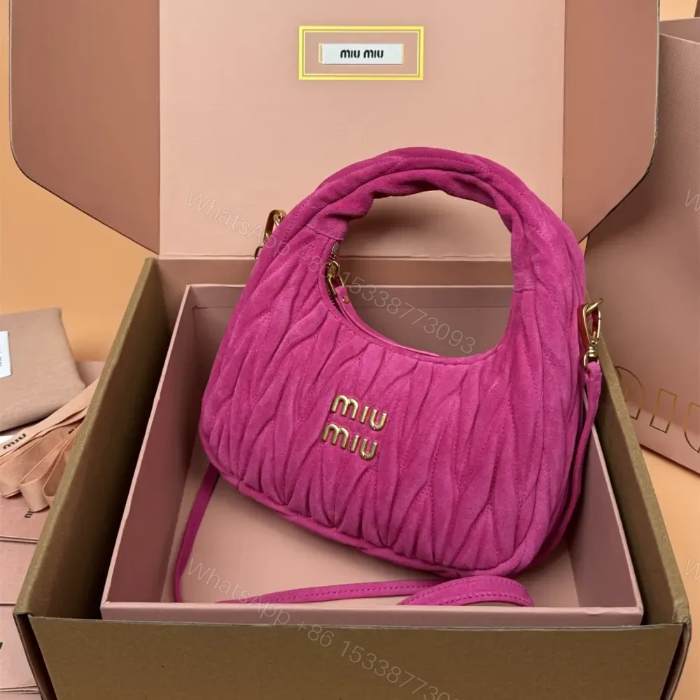 View 9 of 高仿miumiu*Matelasse系列5BC125絨面手提包紫紅色小號免檢版