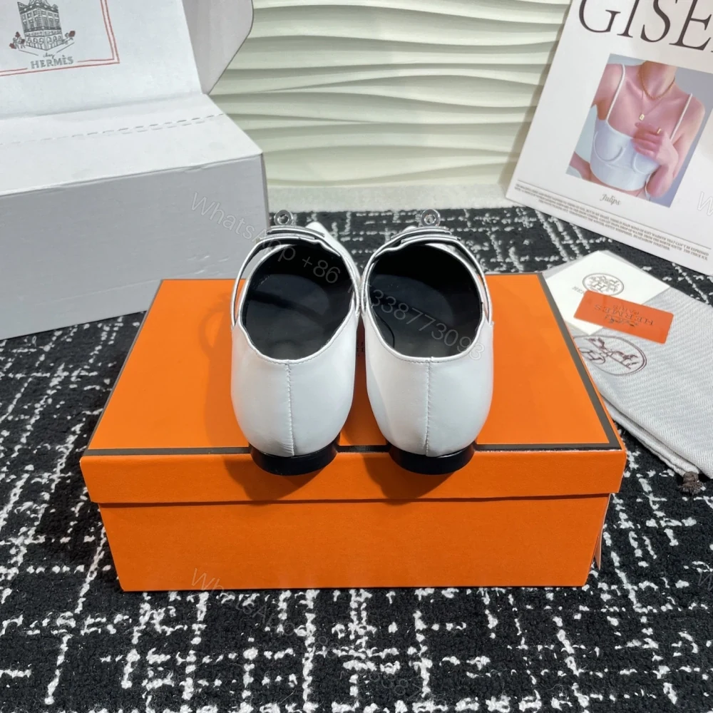 View 8 of 高仿Hermes*Kelly系列H251002Z01小牛皮休閒單鞋白色免檢版