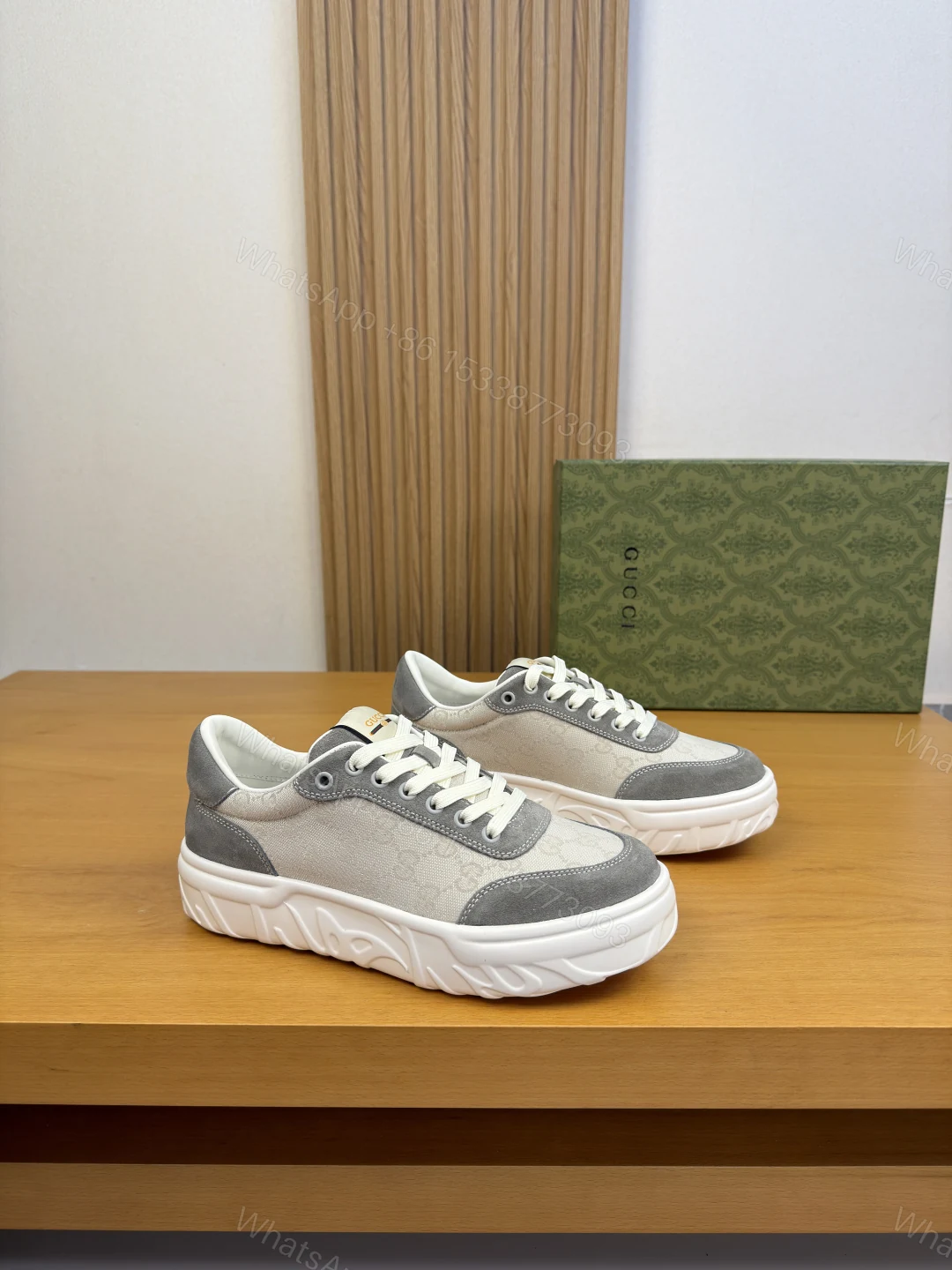 Gucci 復刻灰白GG老花休閒鞋 時尚厚底運動鞋 — view 1