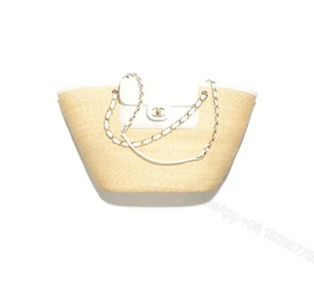 CHANEL Large Tote(HIGH-END GRADE) — view 1