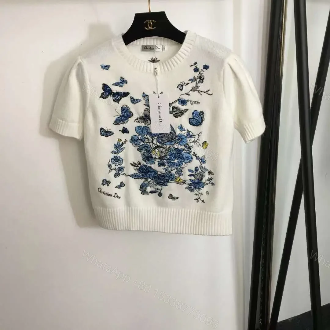 DIOR — view 1