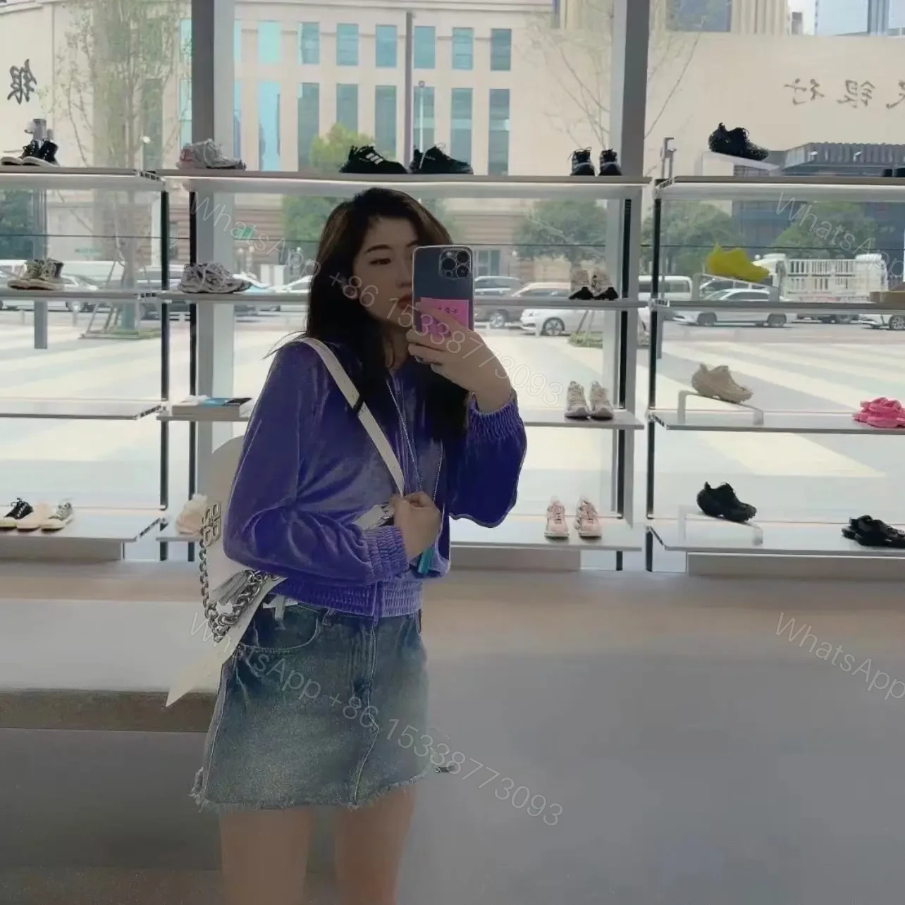 View 14 of 高仿Balenciaga*BBSolt系列腋下包白色S