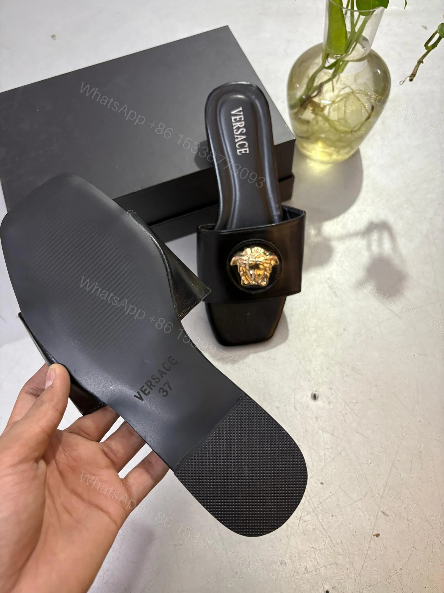 FIRST COPY VERSACE MEDUSA FLATS — view 1