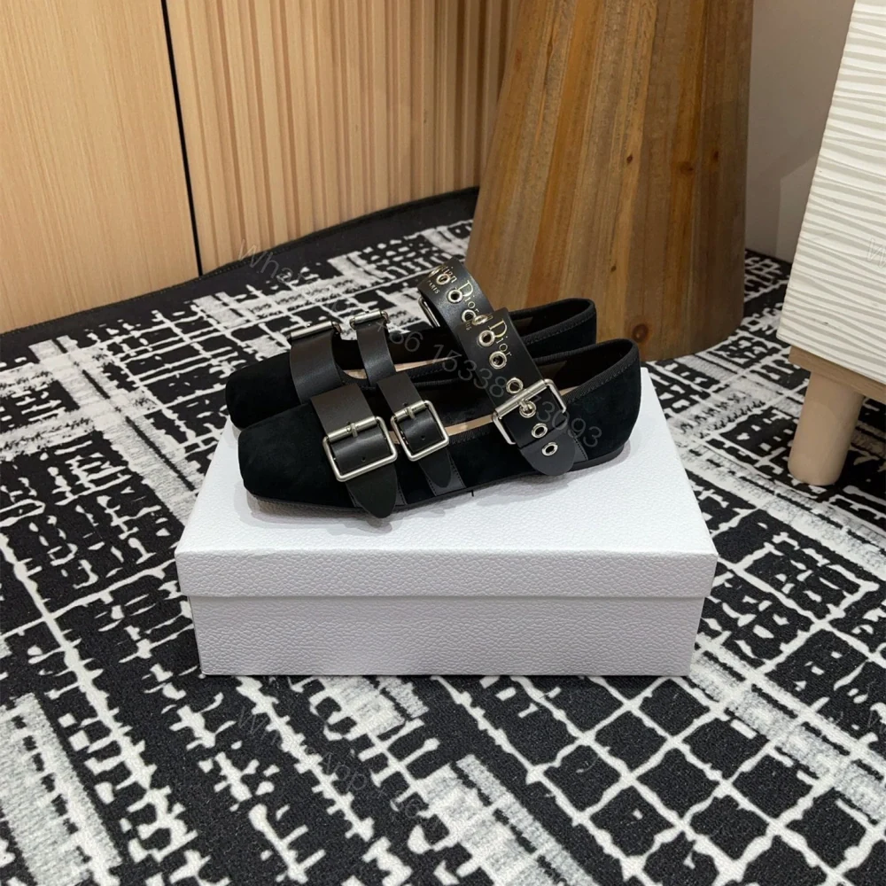 高仿Dior*Punk系列KCB945平頭塔扣休閒單鞋麂皮免檢版 — view 1