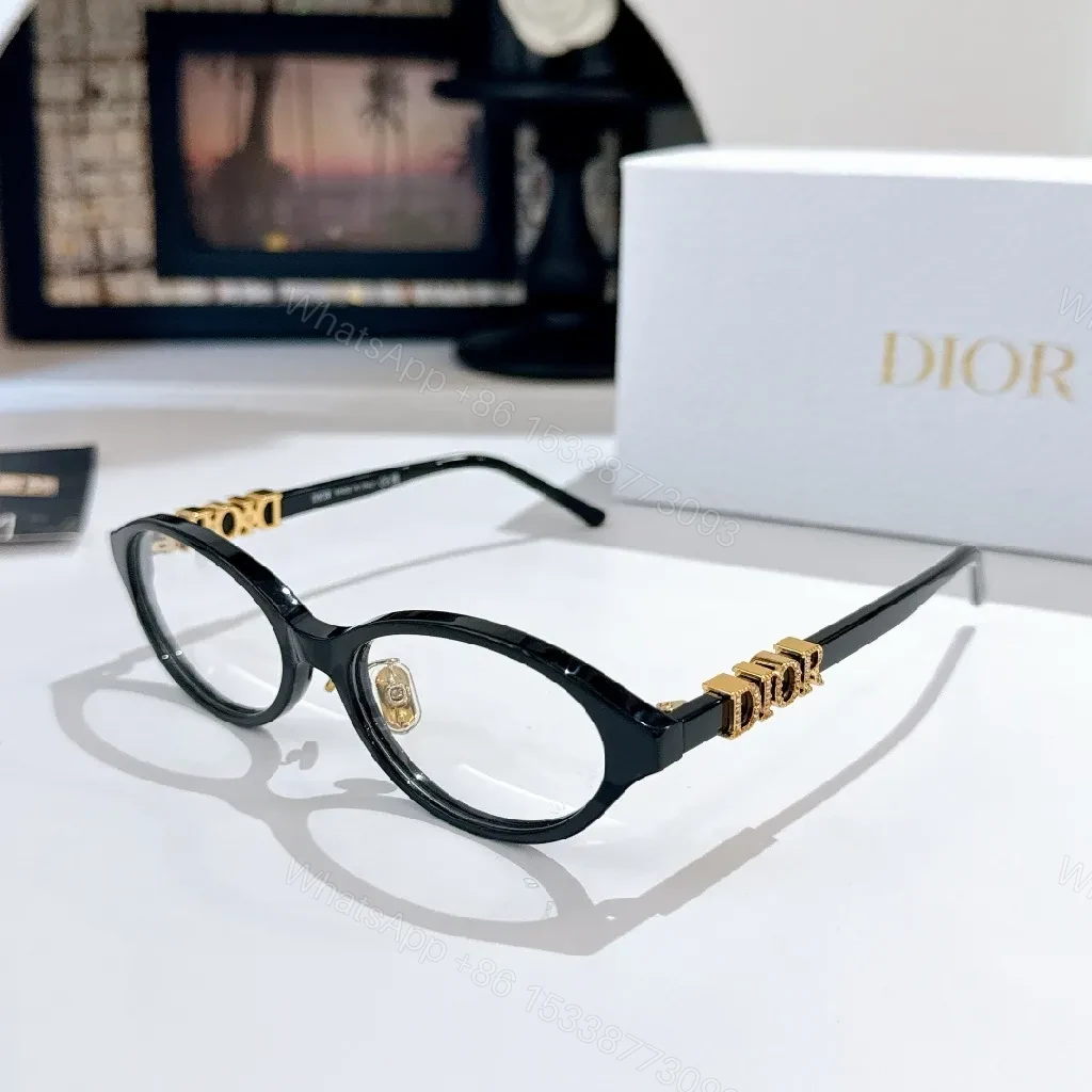 View 9 of Sophisticated Black Acetate Sunglasses with DIOR-Inspired Detailing
