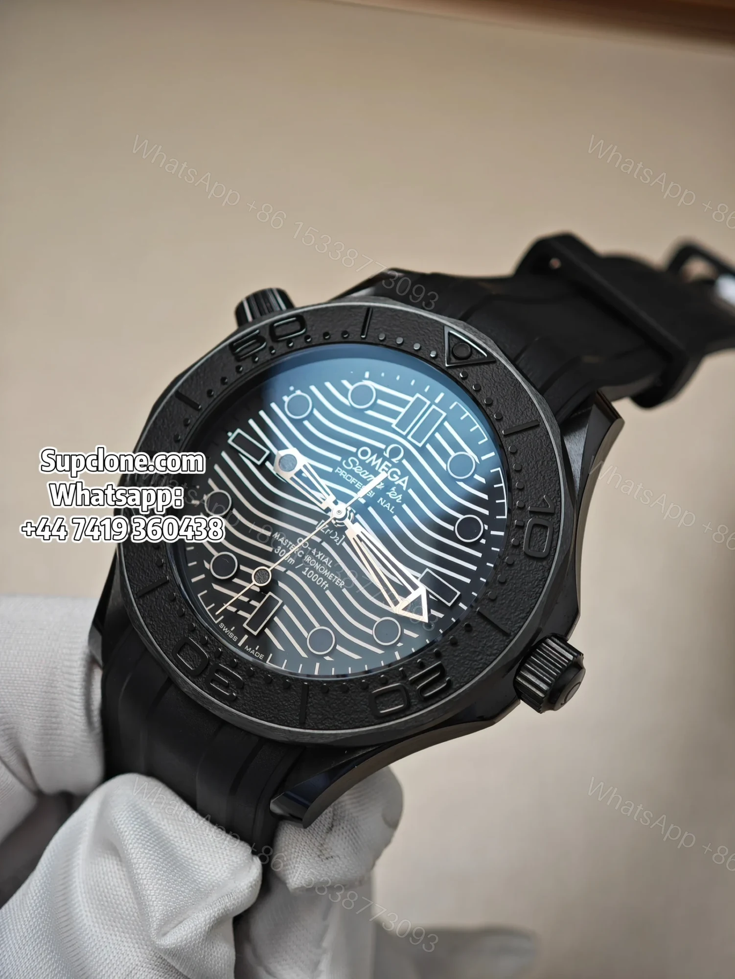 View 4 of Omega Super Clone Seamaster Diver 300M 43.5MM 210.92.44.20.01.003