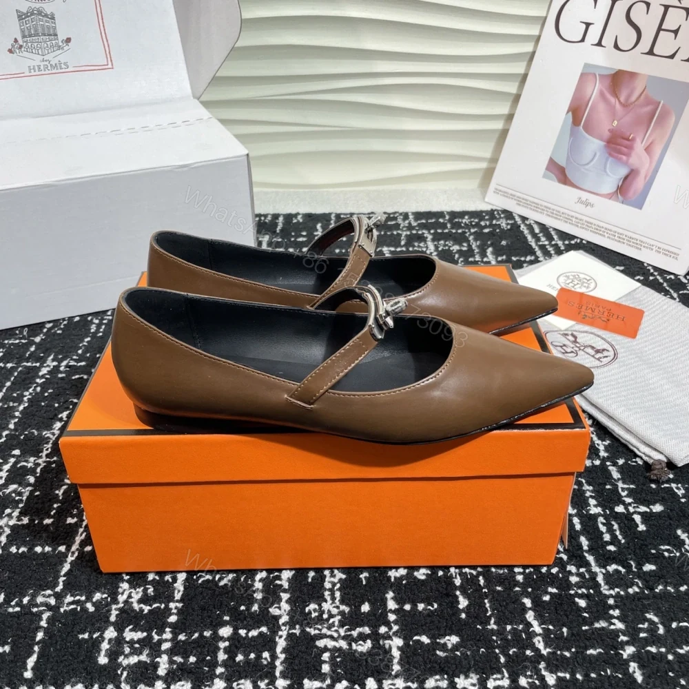 View 2 of 高仿Hermes*Kelly系列H251002Z03小牛皮休閒單鞋木色免檢版