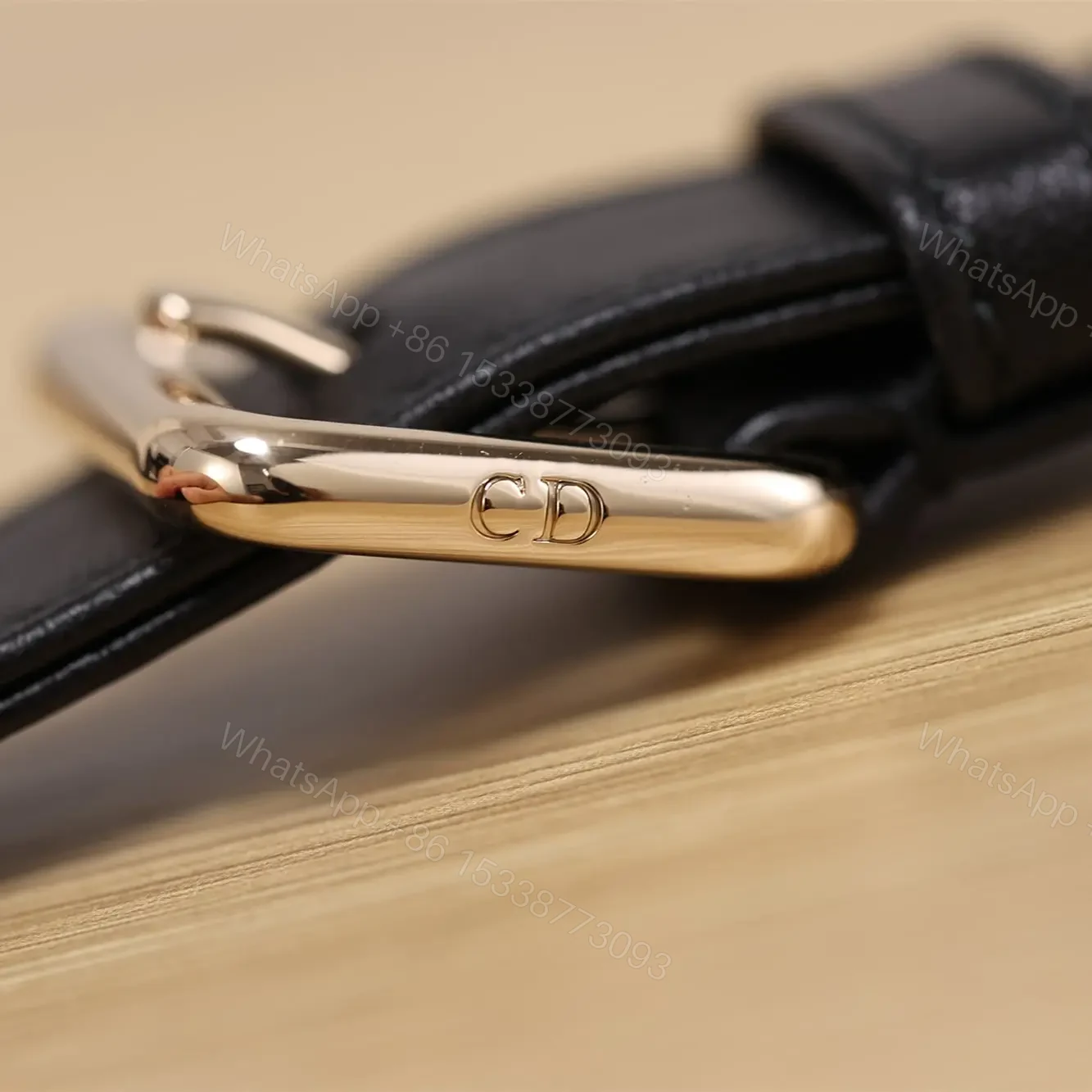 View 20 of 高仿Dior*LadyDJoy系列S0636M900小羊皮戴妃包黑色Mini免檢版