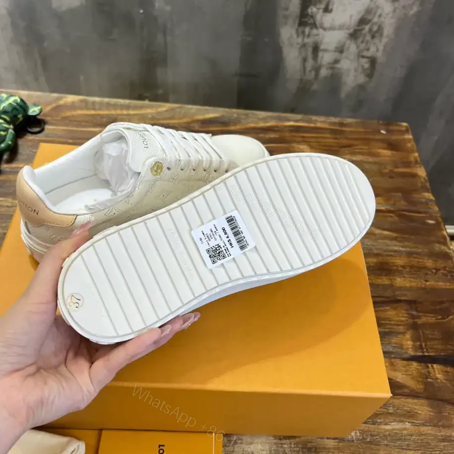 View 9 of LV TIME OUT SNEAKER – LSVT429