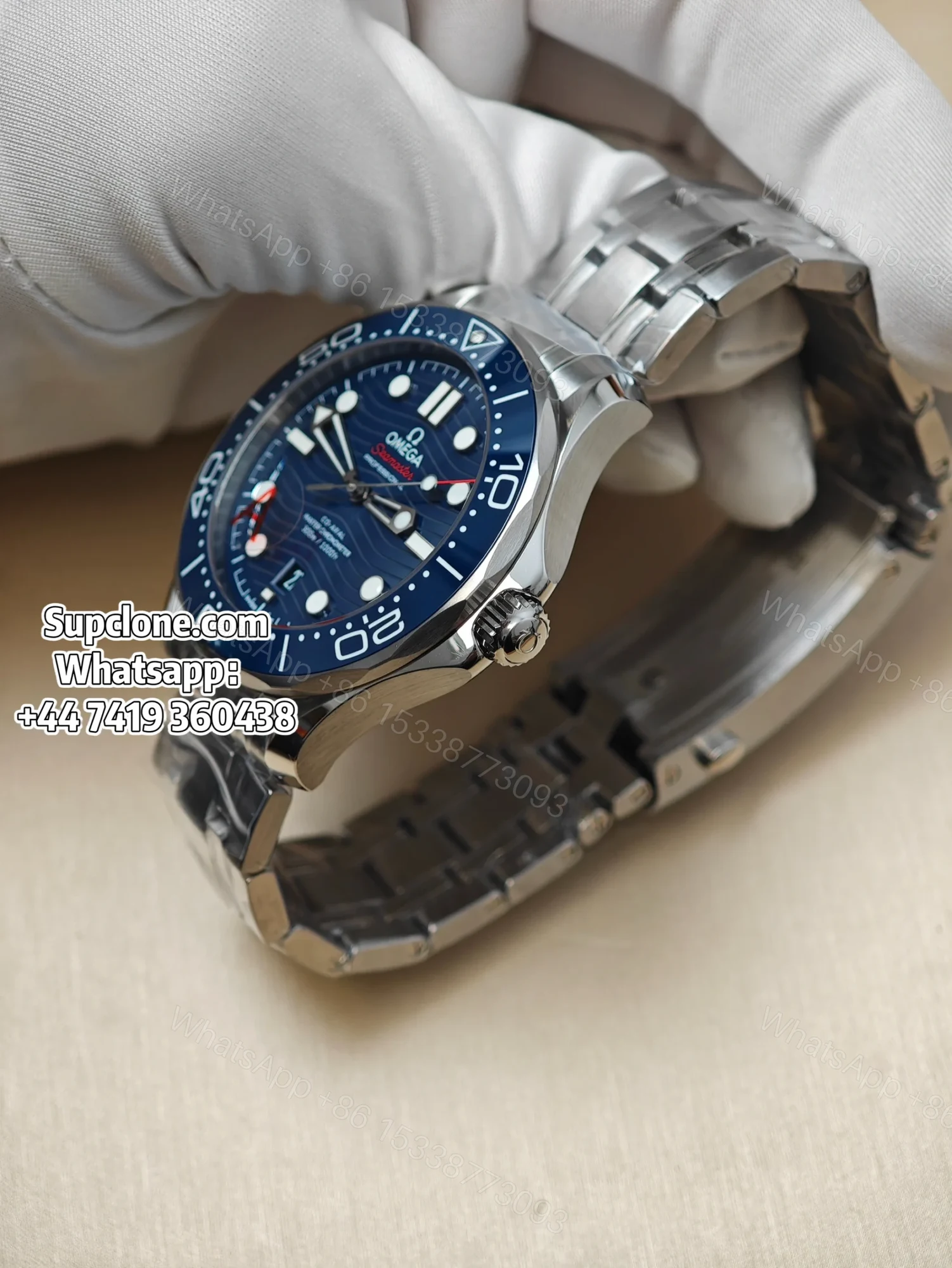 View 3 of OMEGA Super Clone Seamaster Diver 300M 210.30.42.20.03.001 42mm
