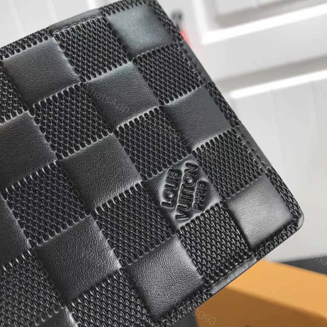 View 4 of LV MULTIPLE WALLET – M60895YG