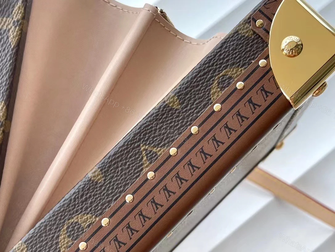 View 3 of Louis Vuitton LV Valisette Tresor Monogram Handbags 22.5×14.5×11.5cm